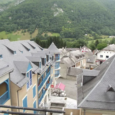 Les Goutilles Apartment